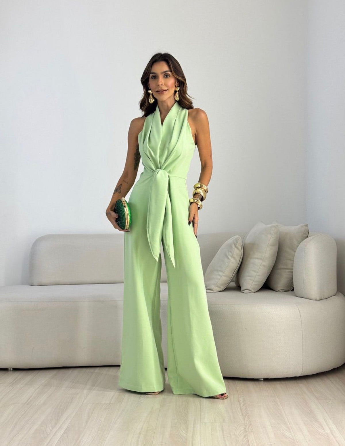 Xiomara | Mono Elegante con Lazo al Frente