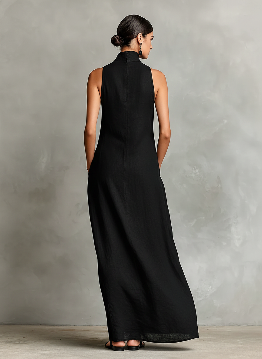 Haydée | Vestido Largo Minimalista de Cuello Alto