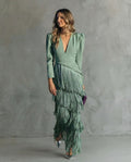Kiara | Vestido Elegante con Mangas de Flecos