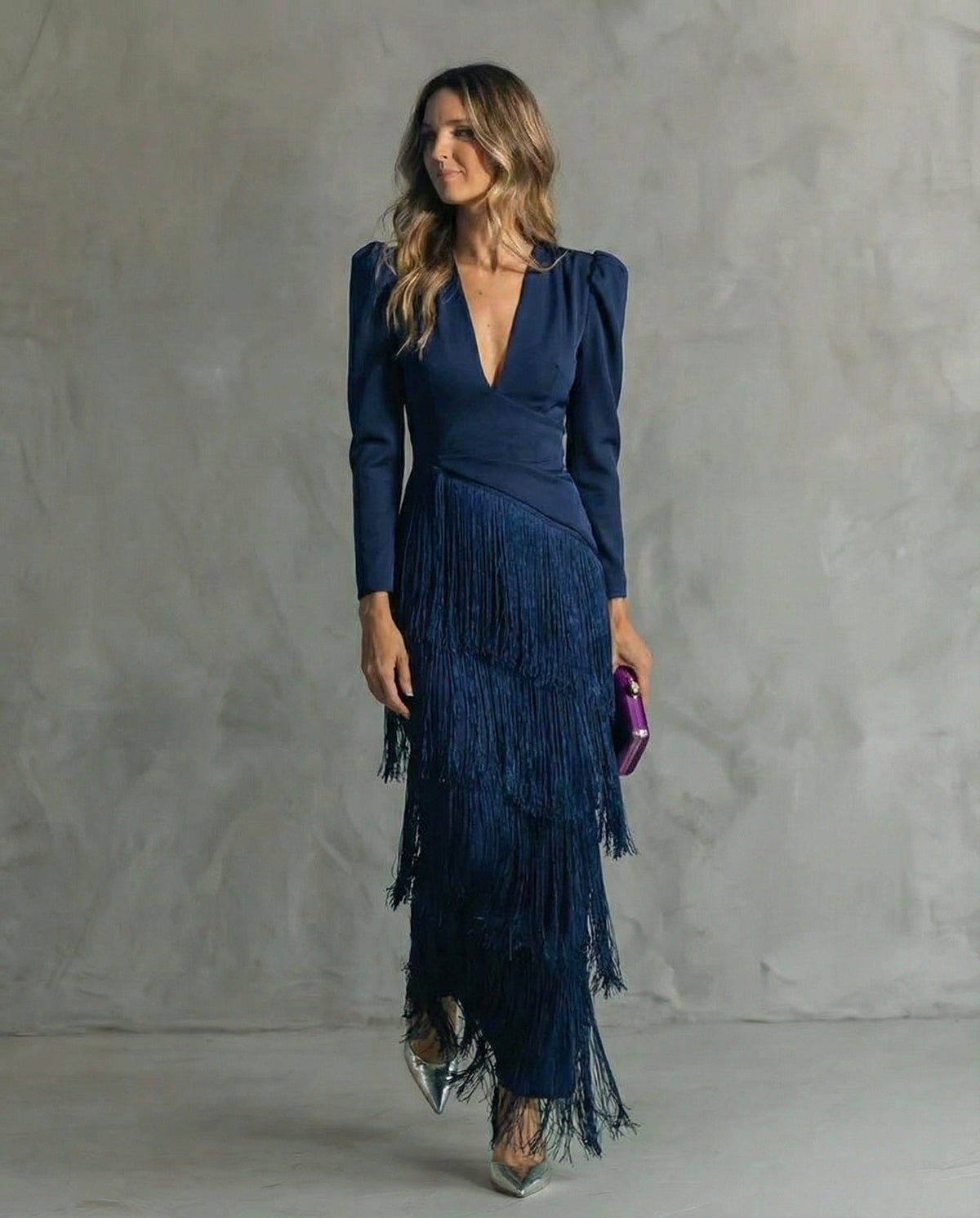 Kiara | Vestido Elegante con Mangas de Flecos