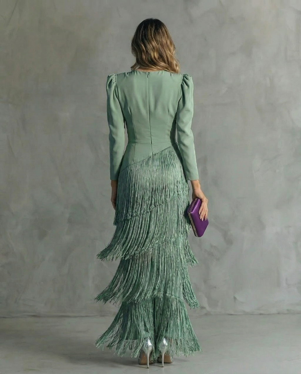 Kiara | Vestido Elegante con Mangas de Flecos
