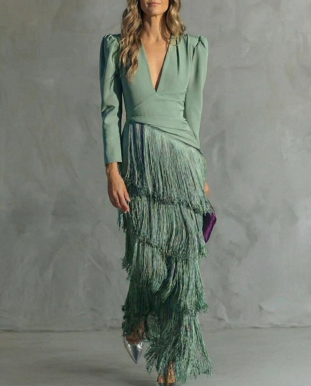 Kiara | Vestido Elegante con Mangas de Flecos